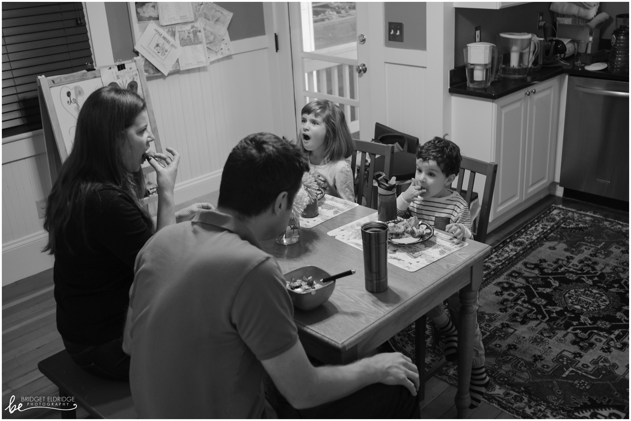 dc-day-the-life-family-photography-rowands-010007.jpg family eats breakfast together