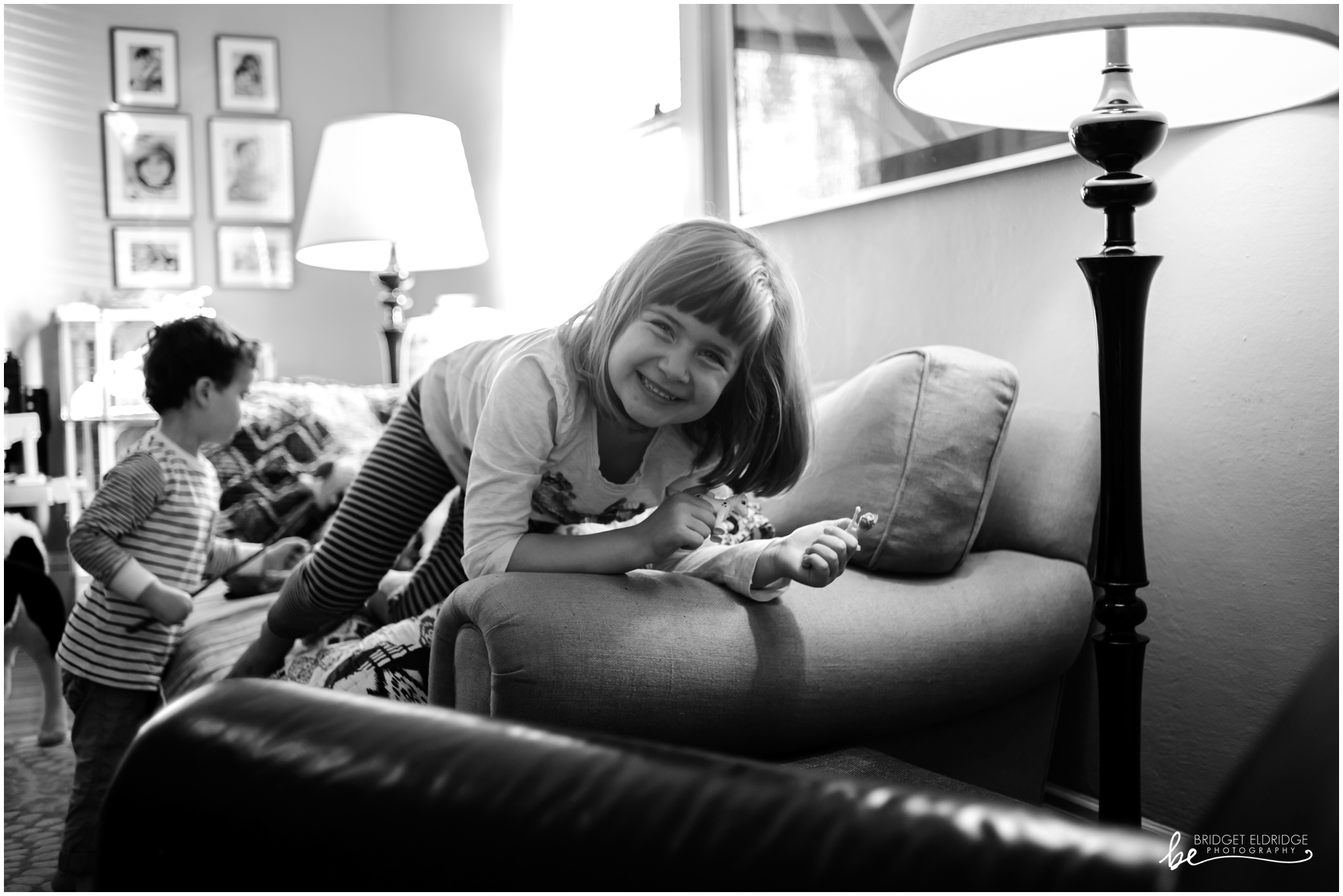 dc-day-the-life-family-photography-rowands-010035.jpg little girl smiles