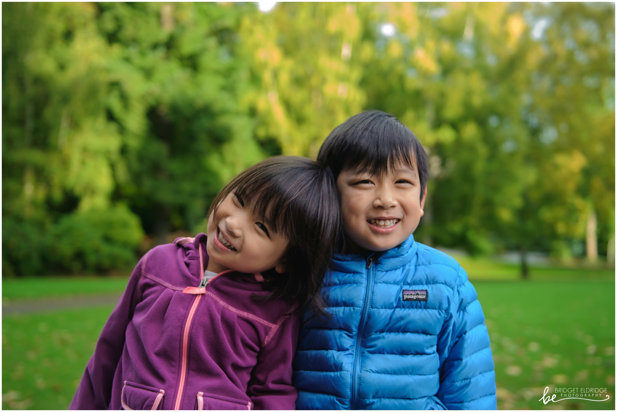 northern-virginia-family-photography-lius-0003.jpg sister and brother cuddle