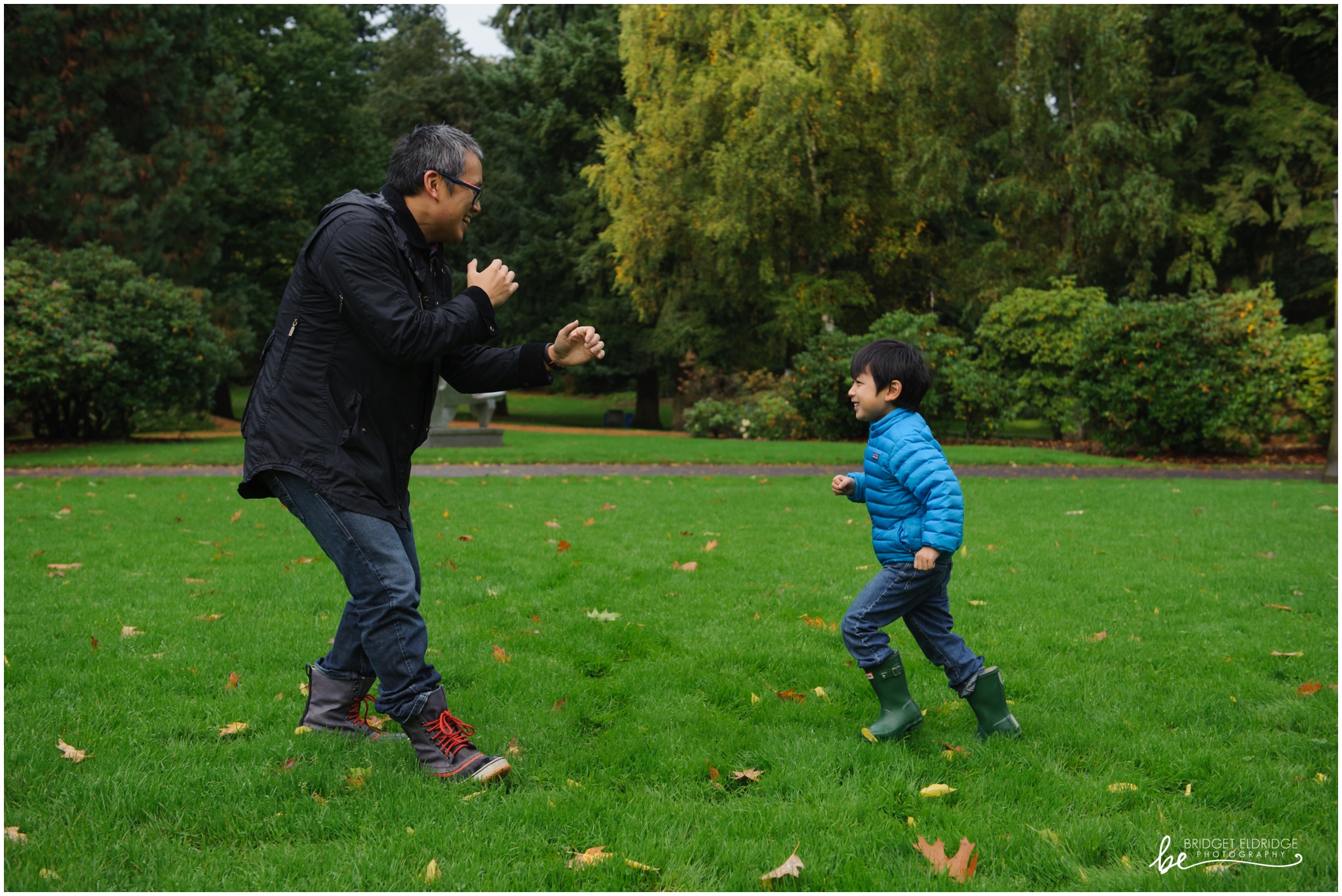 northern-virginia-family-photography-lius-0015.jpg father and son play together